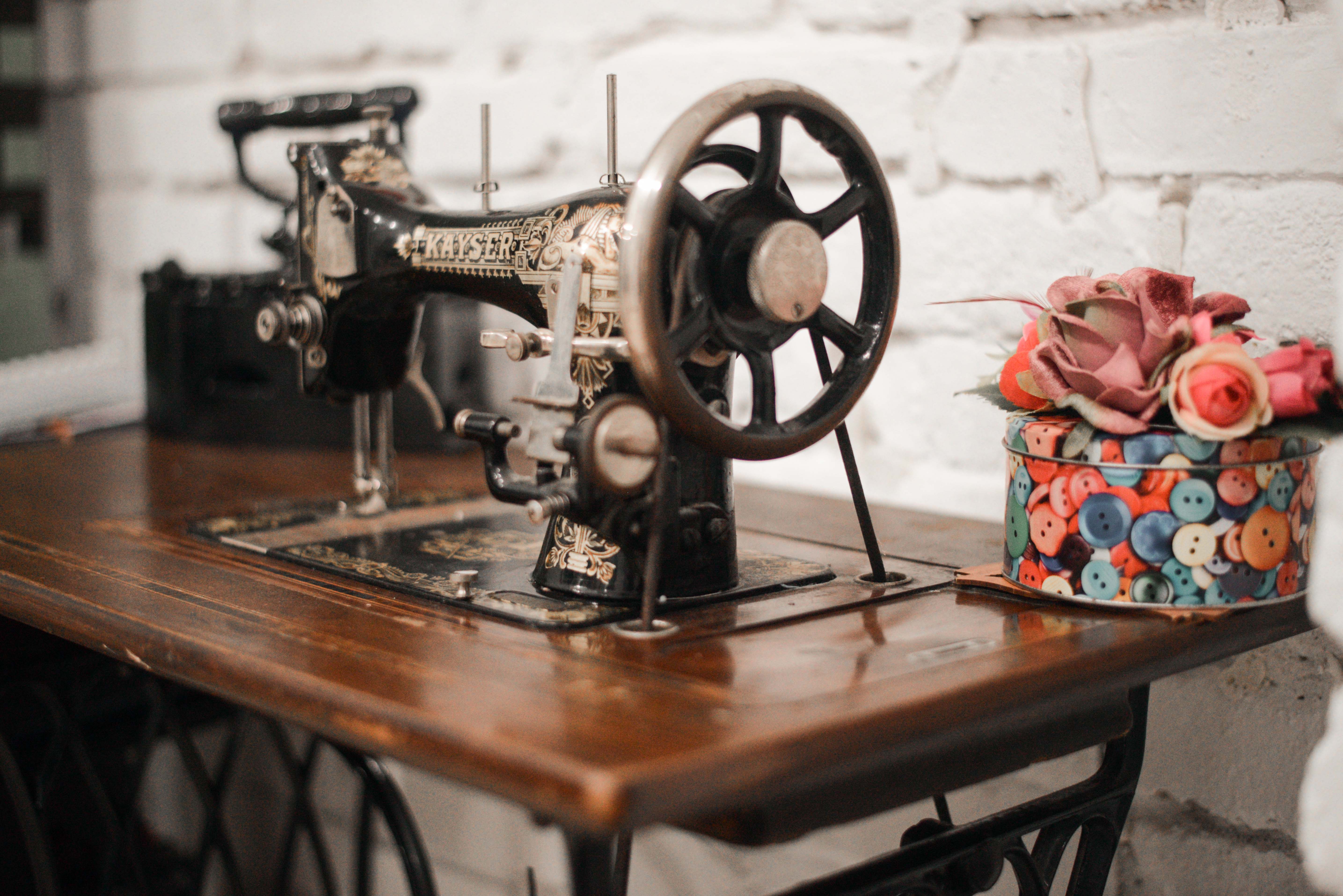 Drumul de la o bucată de material la rochia mult visată